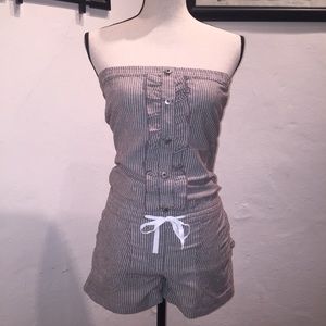 Lola linen romper